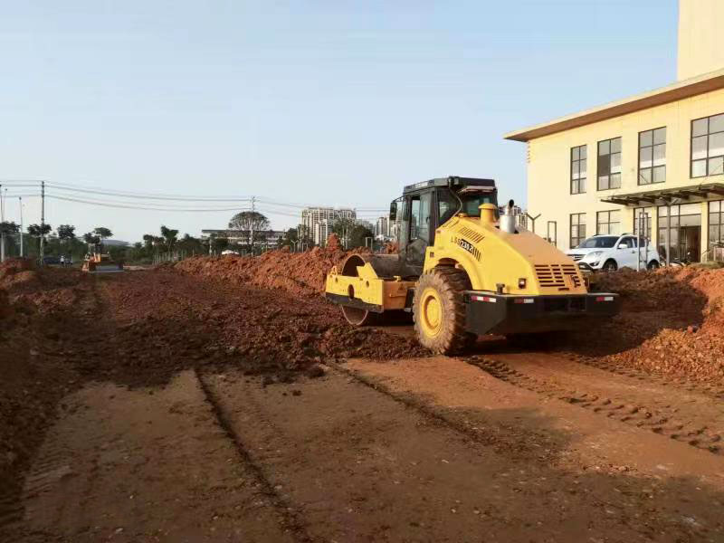 松滋市建筑工程總公司